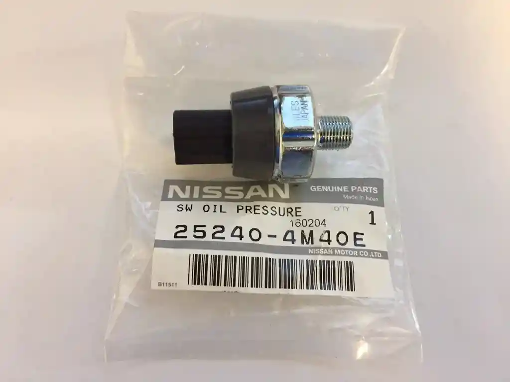 Pera Presion Aceite Nissan Modelos Nuevos Plug Pequeño