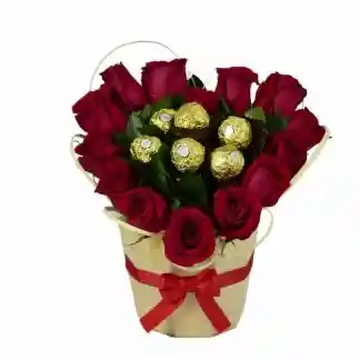 Balde De Rosas Con Chocolates