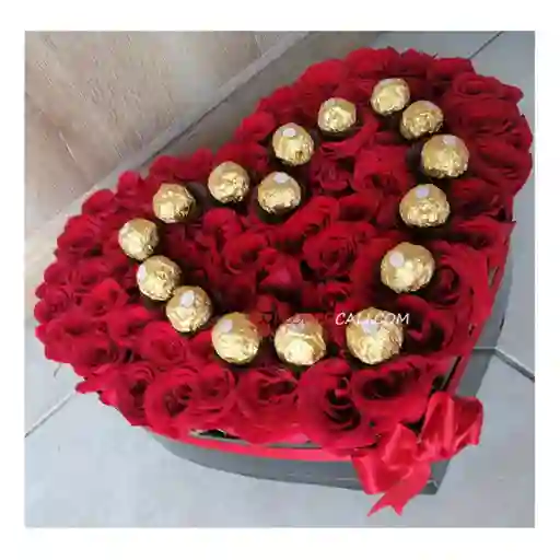 Corazon De Rosas Y Chocolates Flores Cali