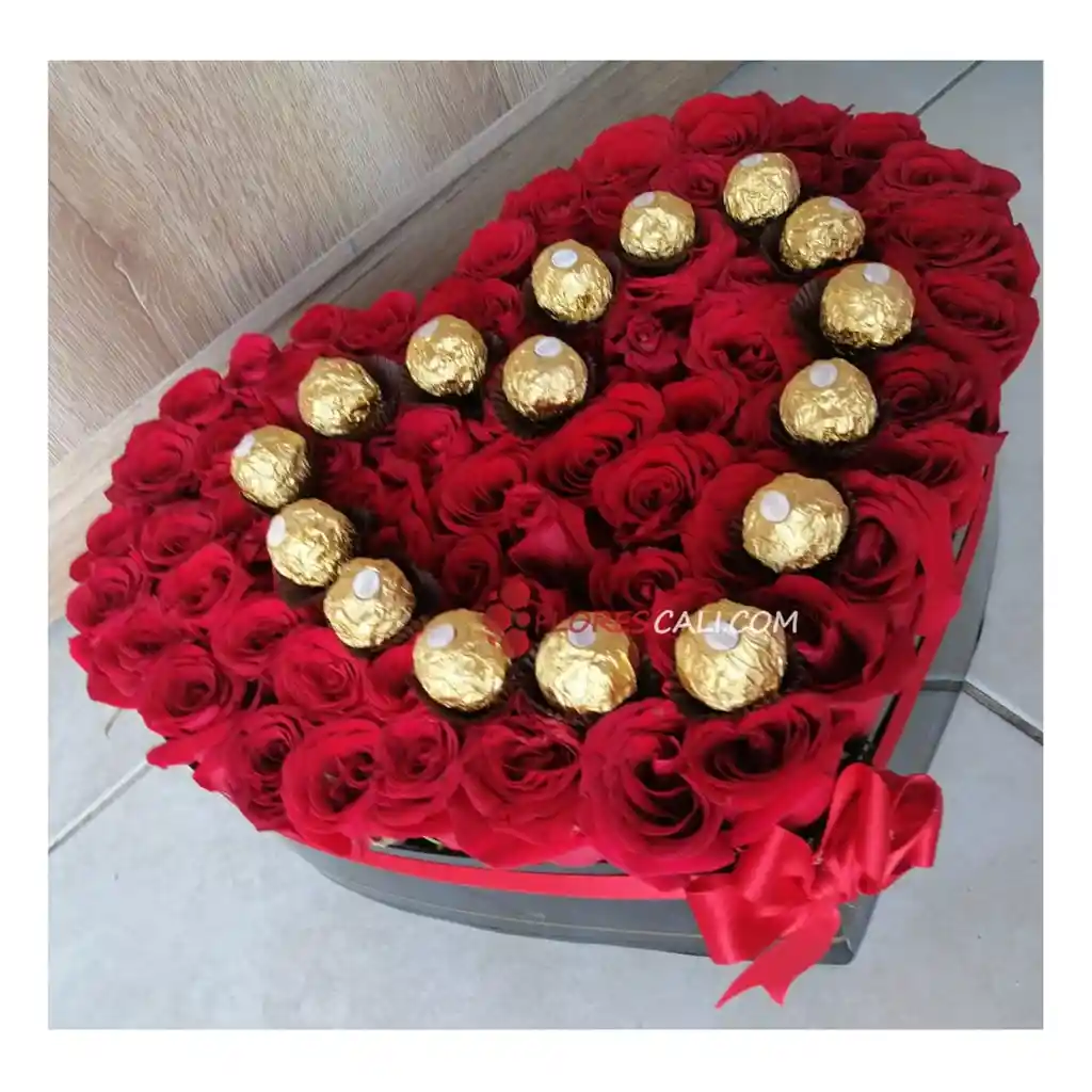 Corazon De Rosas Y Chocolates Flores Cali