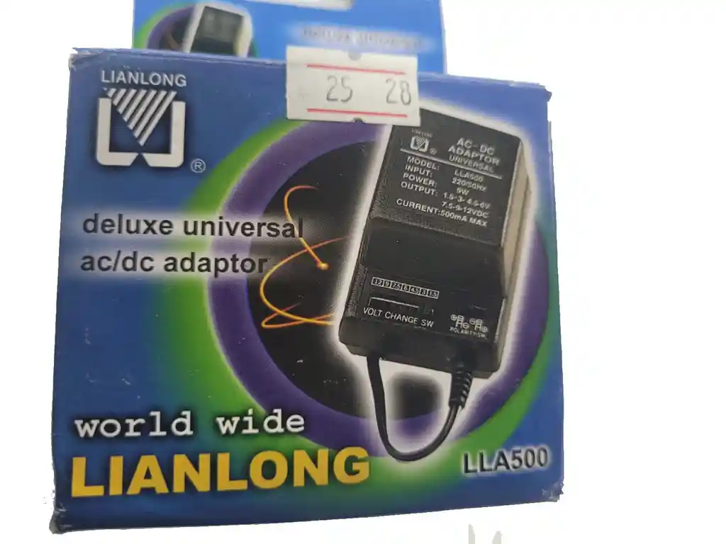 Adaptador De Corriente Universal 9 W Hasta 12 V 500 Ma Max