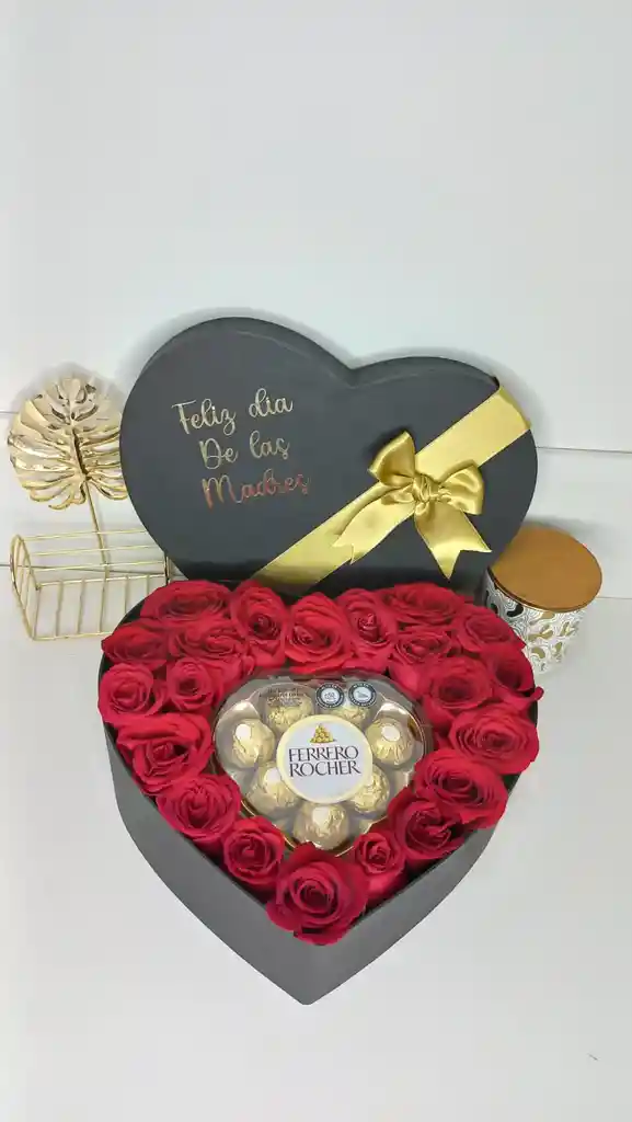 Caja Corazón Rosas Y Estuche Ferreros (programar)