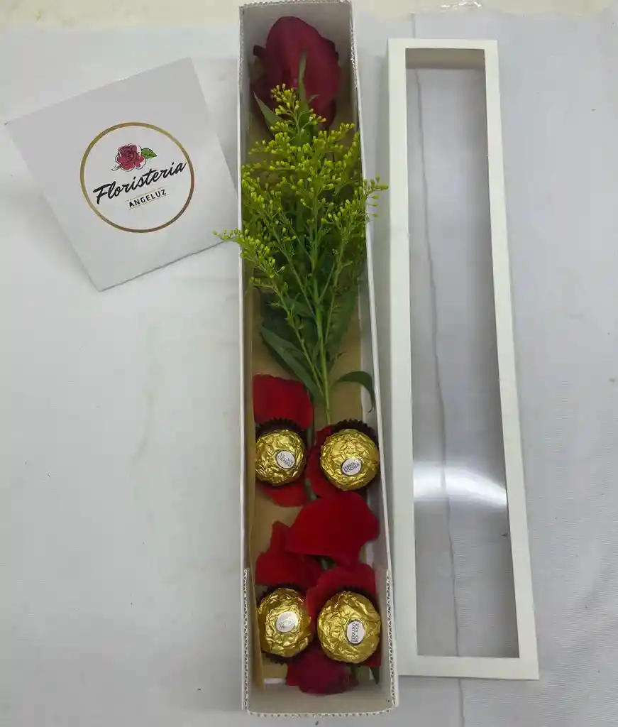 Solitario De Rosas Por 4 Chocolates