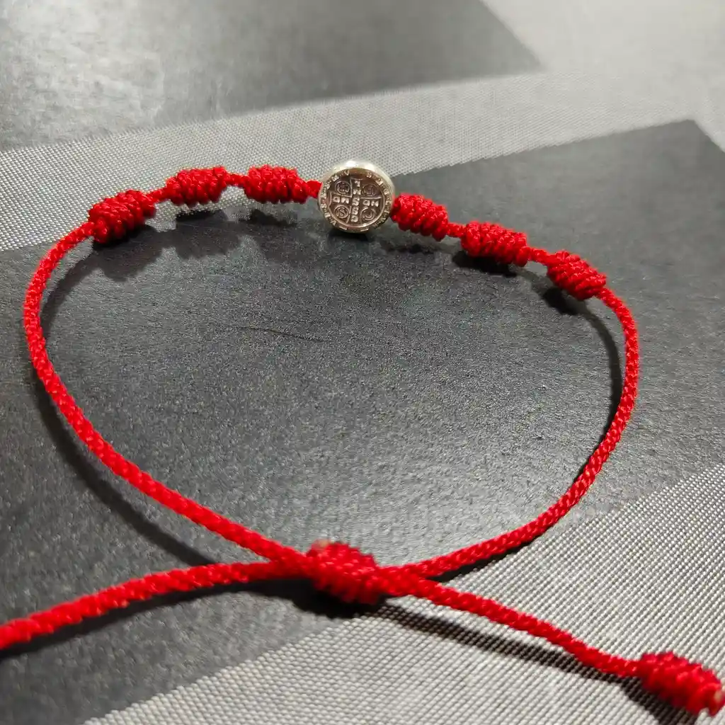 Pulsera San Benito En Plata Ley 925 7 Nudos + Estuche