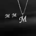 Collar Inicial Letra M Juego Joya + Arete Incial M + Estuche