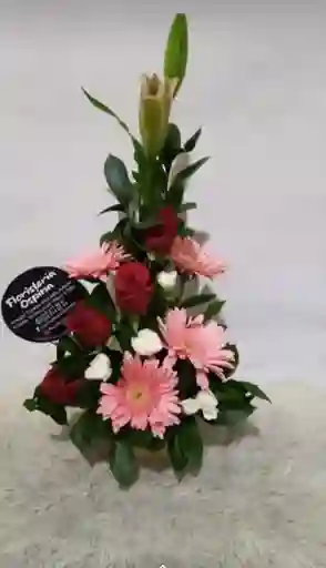 Arreglo En Rosas Y Gerberas