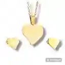 Juego De Aretes Y Collar Diseño En Corazón