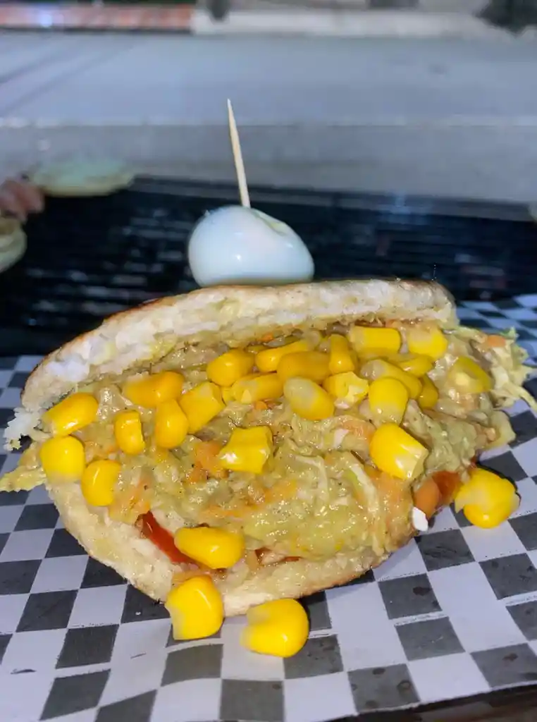 Arepa De Pollo