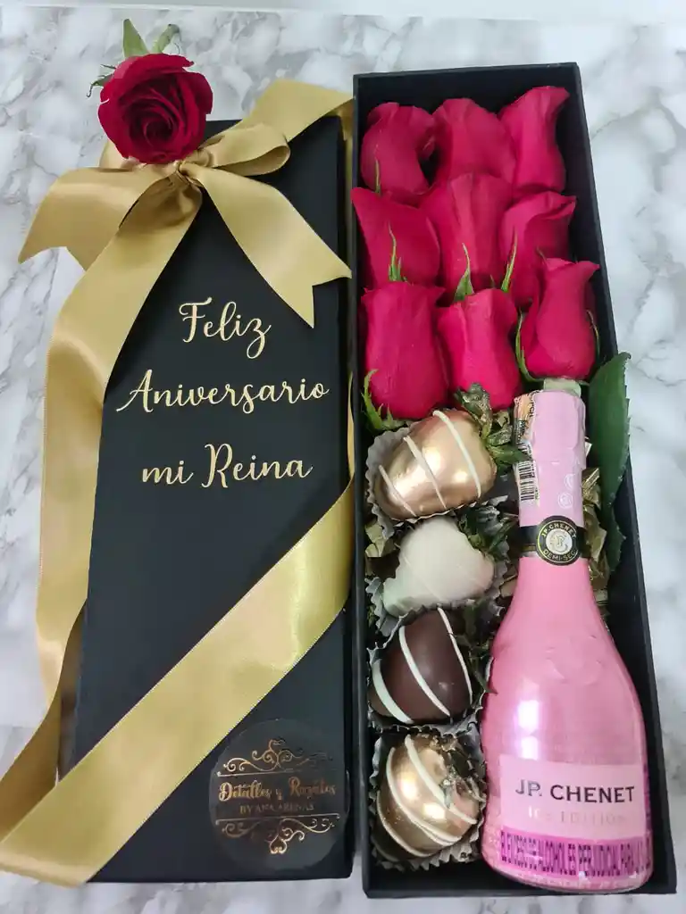 Caja De Lujo Rosas, Fresas Y Jp Chenet O Chandon Mini