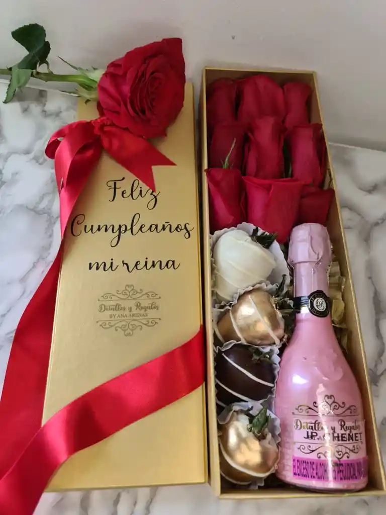 Caja De Lujo Rosas, Fresas Y Jp Chenet O Chandon Mini