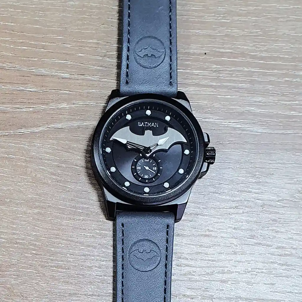 Reloj Batman Caballero Casual Elegante Cuero + Estuche Dayoshop