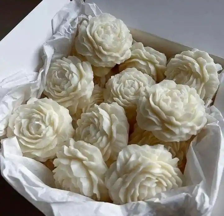 Vela Peony