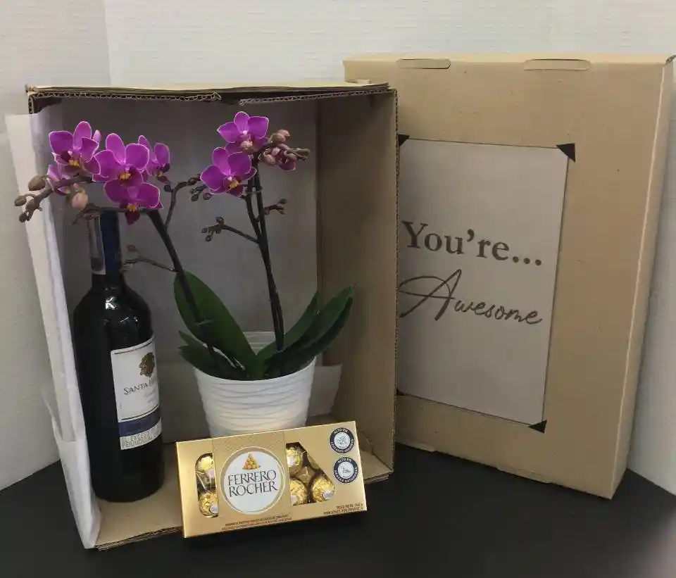 Caja De Regalo Orquídea, Vino Y Chocolates