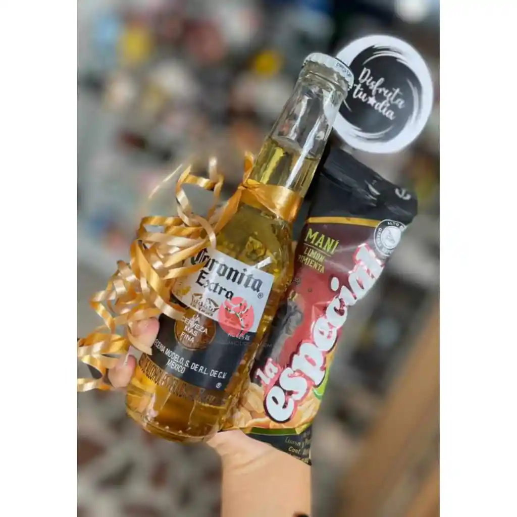 Detalle Coronita Y Mani