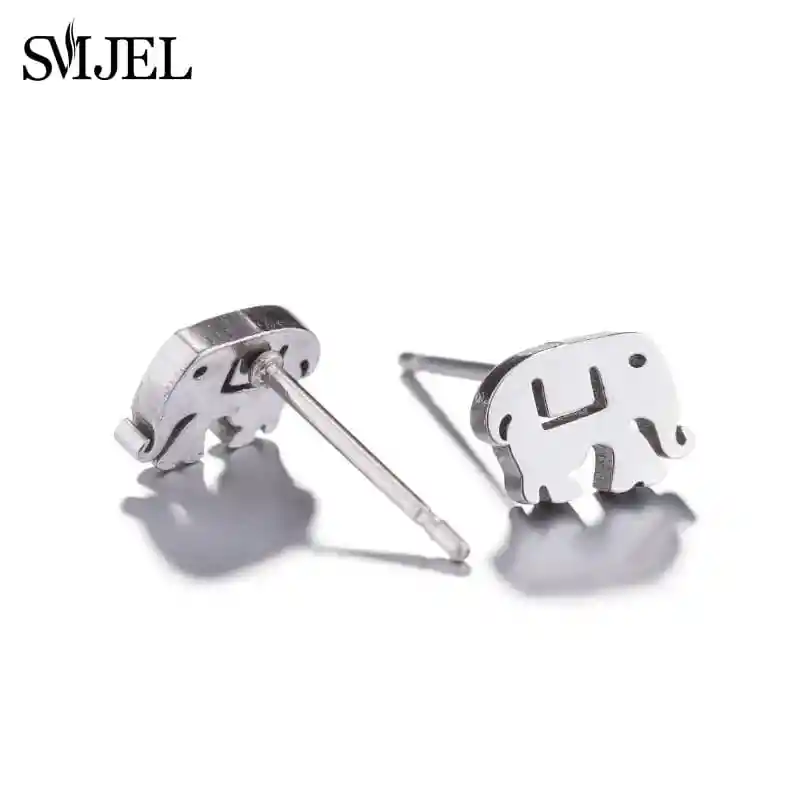 Aretes En Acero Diseño Elefante Plateado