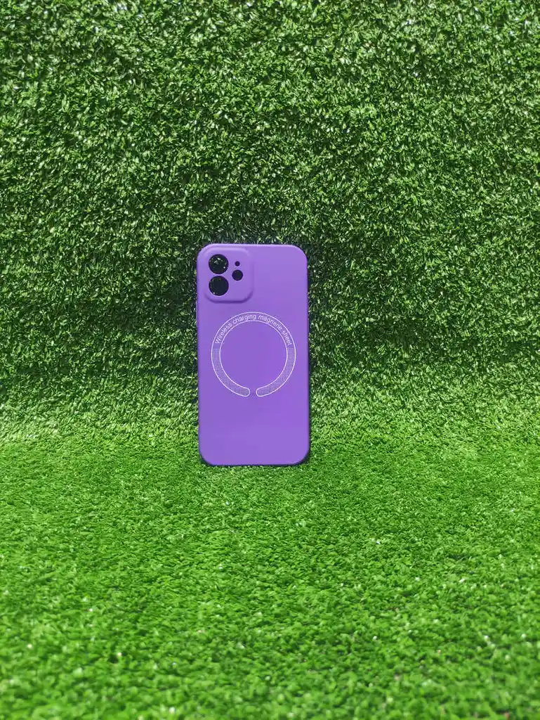 Iphone 11 | Forro Protector |case Flexible| Magnetico | Morado | Apple | Iphone | Carcasa | Funda | Anti Humedad | Full Proteccion