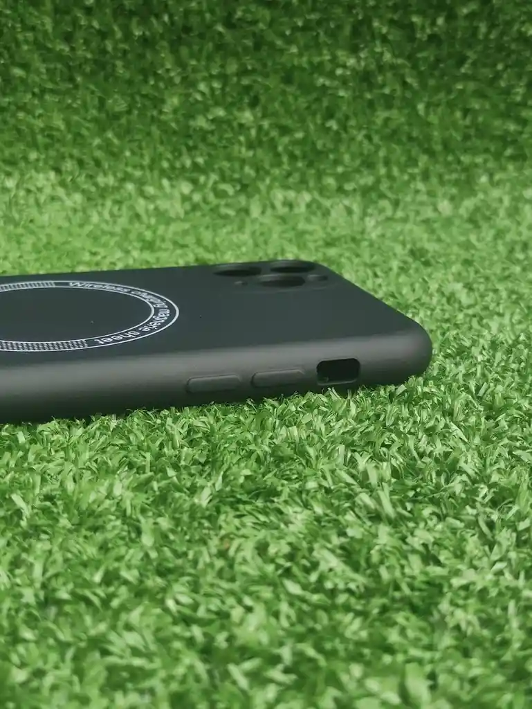 Iphone 11 Pro Max | Forro Protector |case Flexible| Magnetico | Negro | Apple | Iphone | Carcasa | Funda | Anti Humedad | Full Proteccion