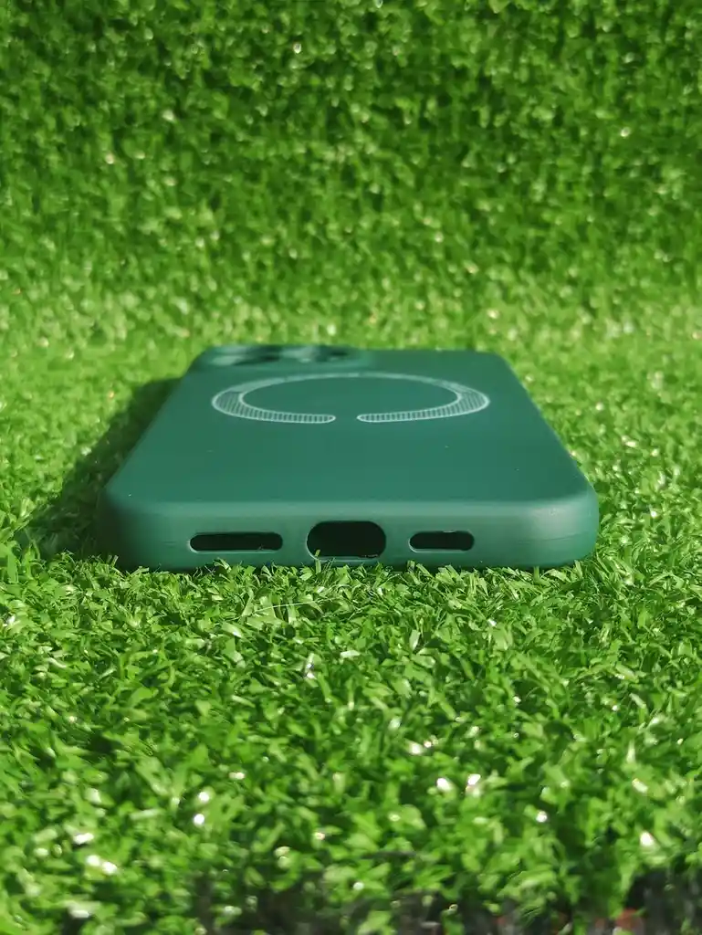 Iphone 13 Pro Max Forro Protector |case Flexible| Magnetico | Verde Esmeralda| Apple | Iphone | Carcasa | Funda | Anti Humedad | Full Proteccion
