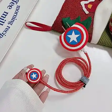 Protector De Cable + Protector De Cargador. Modelo: Escudo Capitan América