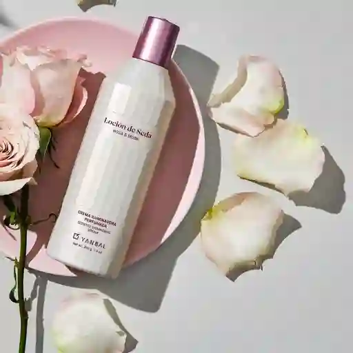 Loción De Seda Rosa & Musk Yanbal