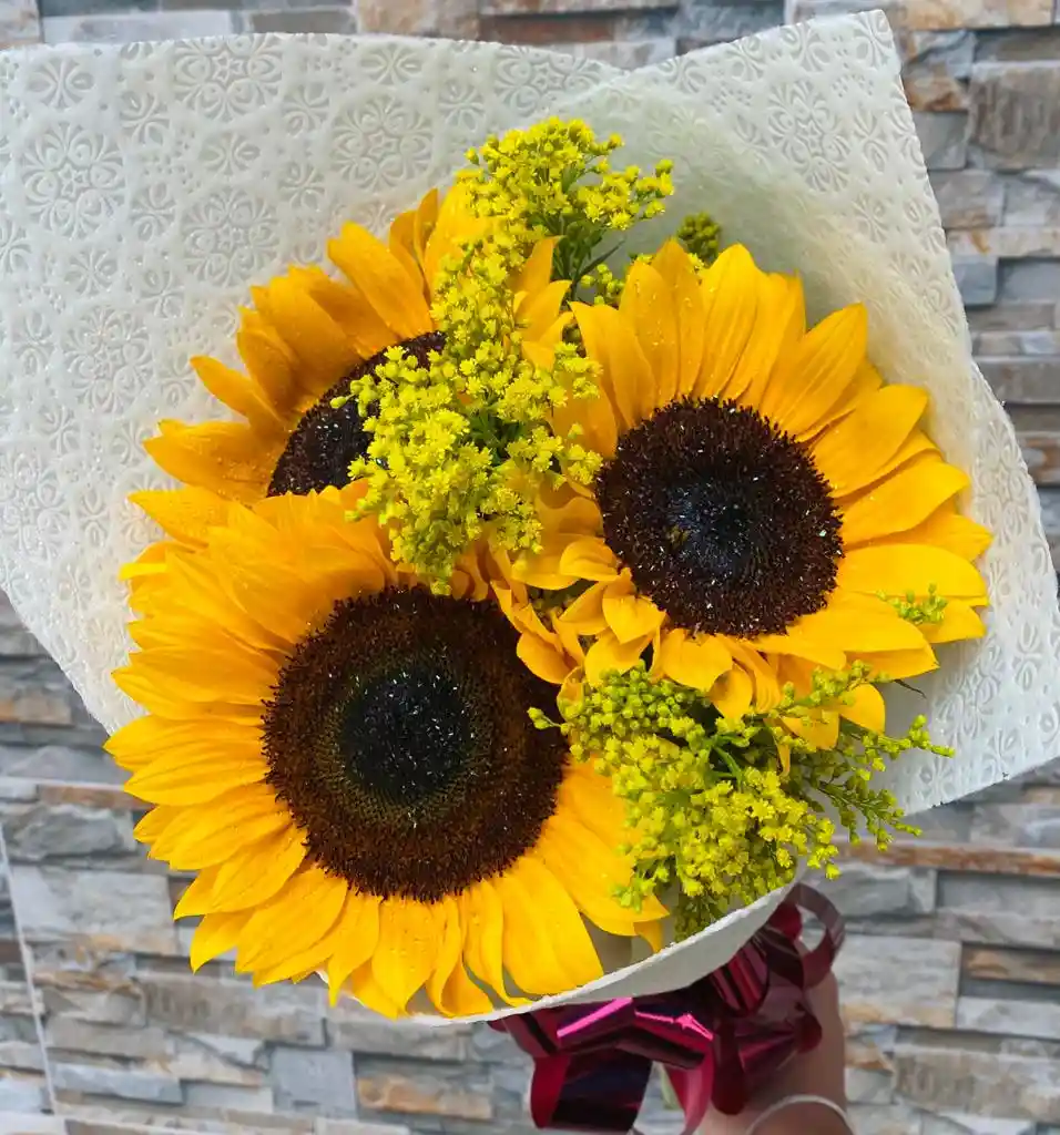 Bouquet De Girasoles