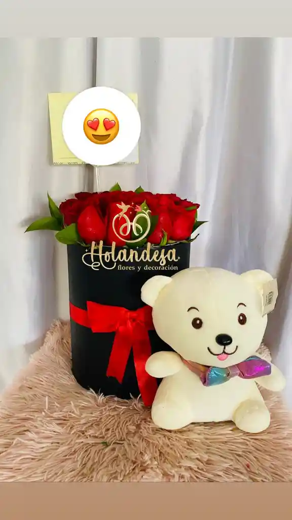 Caja Redonda En Rosas Rojas, Peluche Segun Disponible