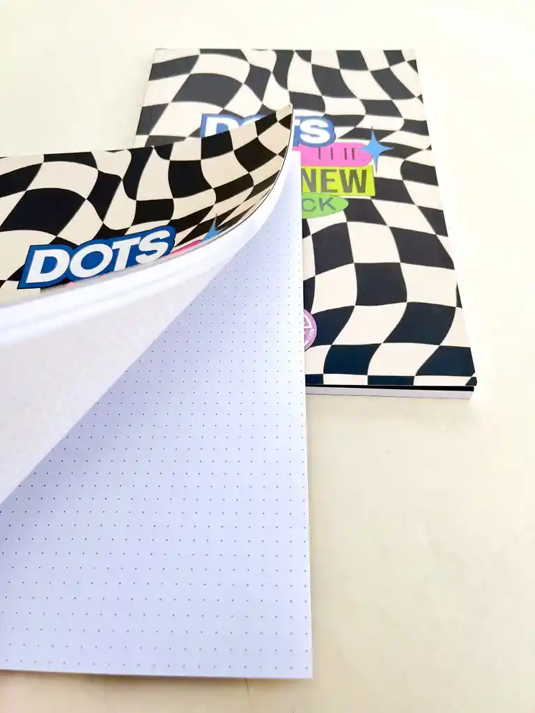 Cuaderno Cosido Dots