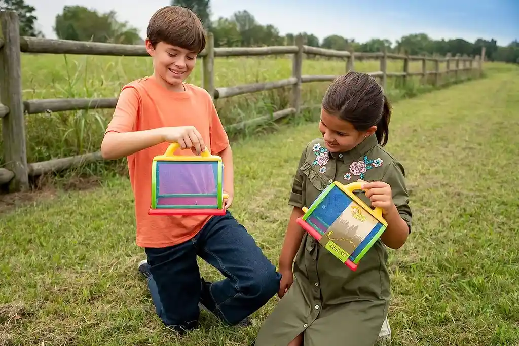 Juego Estuche Para Observar Criaturas Del Jardín Para Niños