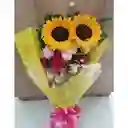 Bouquet Rosas Y 2 Girasoles