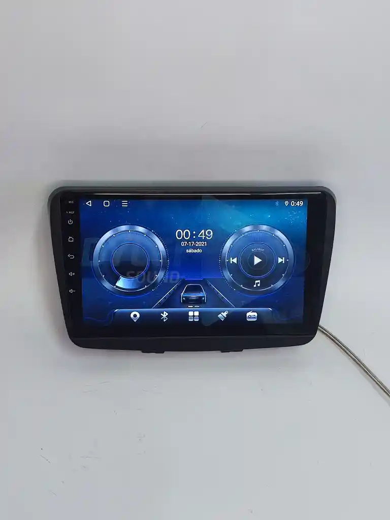 Radio Tipo Original Suzuki Baleno 2017+ Carplay 2gb Ram + 32gb Rom