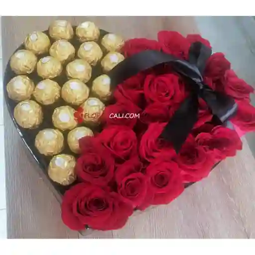 Corazòn De Rosas Y Chocolates