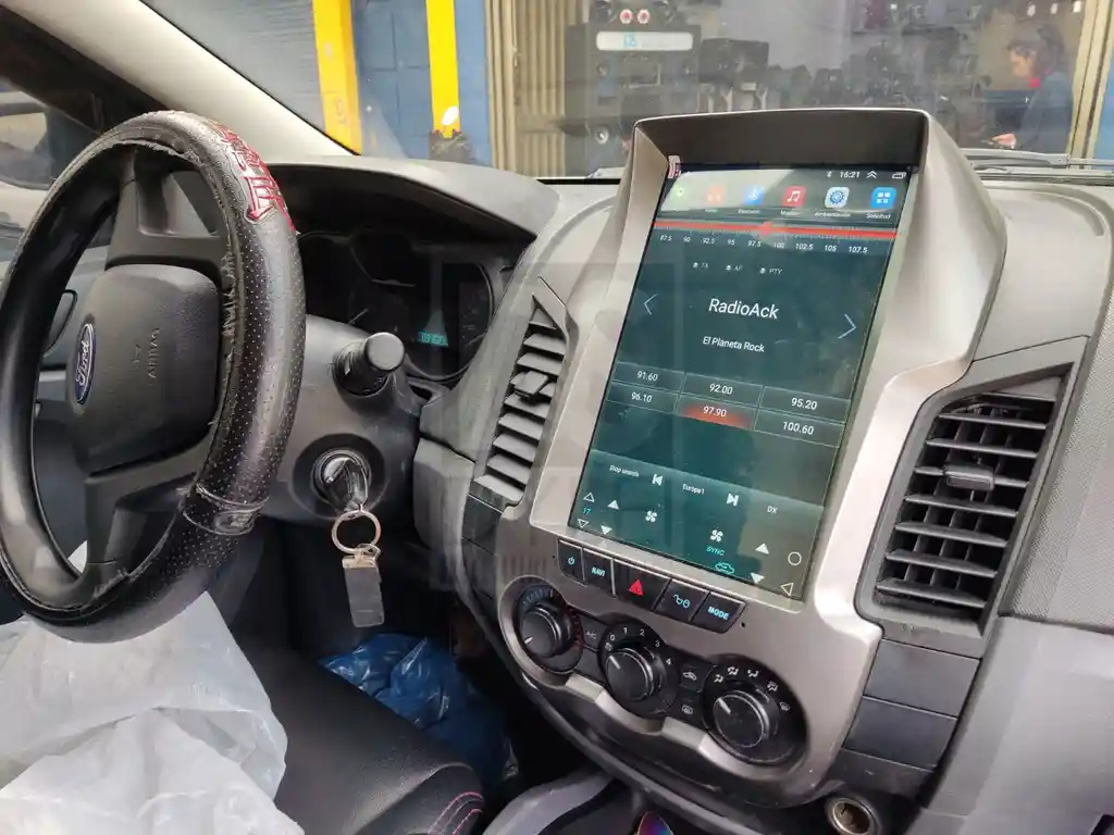 Radio Tipo Tesla Ford Ranger 2+32 Gb Carplay