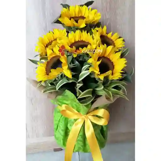 Detalle De 6 Girasoles