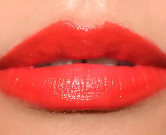 Labial Color Sensational Rose Rush Tono 735