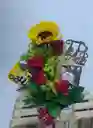 Arreglo Floral De Rosas ( El Color De La Rosa Puee Variar Segun Inventario De La Tienda)