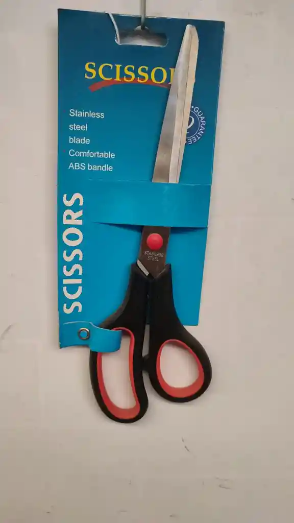 Tijera Scissor 9.5. Medidas Largo 23 Cm, Ancho 8 Cm