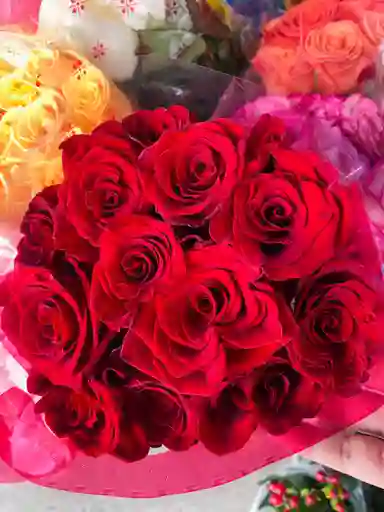 Bouquet De Rosas Rojas X 12 Unidades