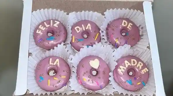 Bandeja De Min Donuts