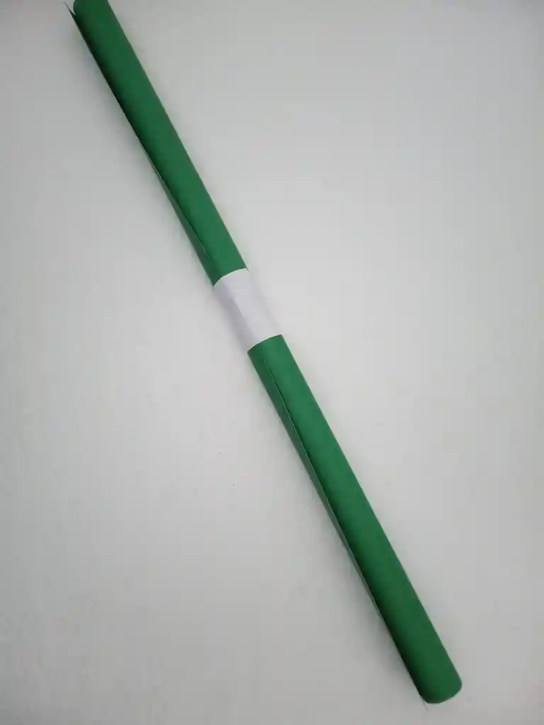 Cartulina Verde Medio Pliego