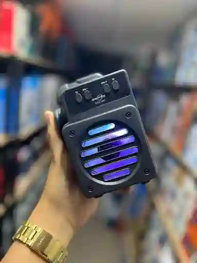 Mini Bocina Altavoz Bluetooth Speaker Usb Recargable Luz Rgb