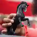 Figura De Animales Caballo Pura Raza Español Pintado A Mano