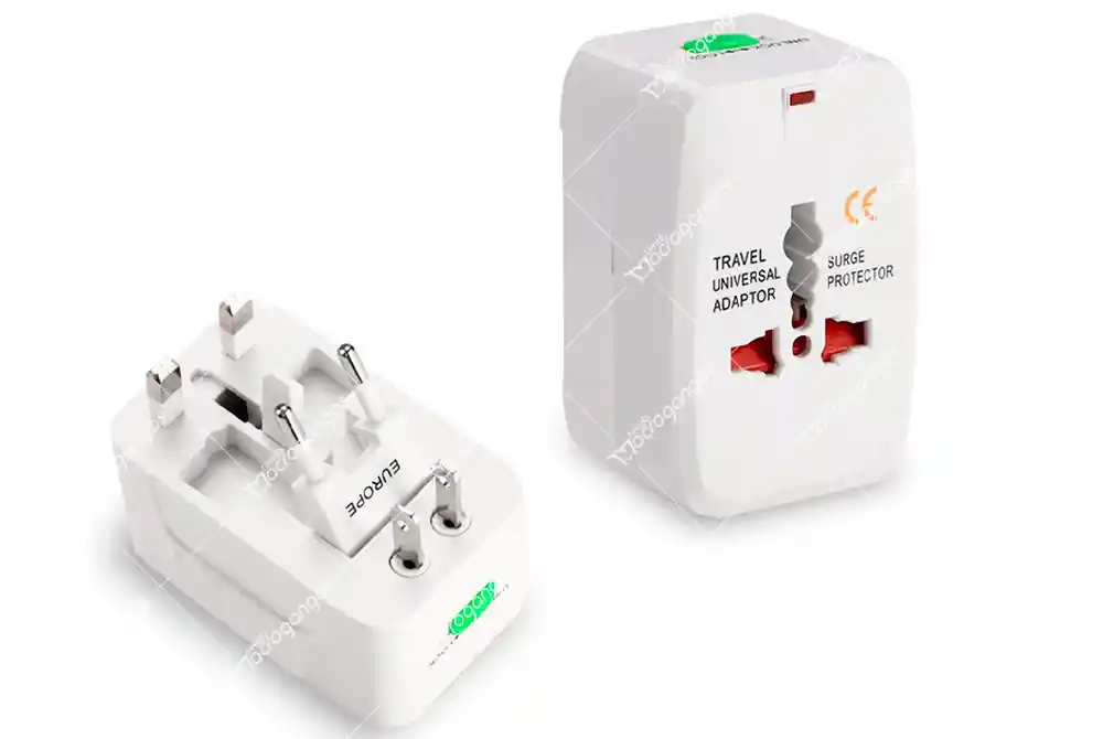 Adaptador Universal De Corriente Para Viaje