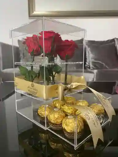 Caja Acrilica Con 4 Rosas Preservadas Mas 9 Ferrero Roche