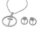 Juego De Aretes Y Collar En Acero Diseño Centro Cruz