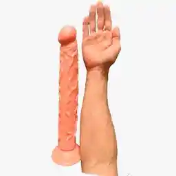 Dildo Bestia 36cm Venoso Con Chupa Ventosa