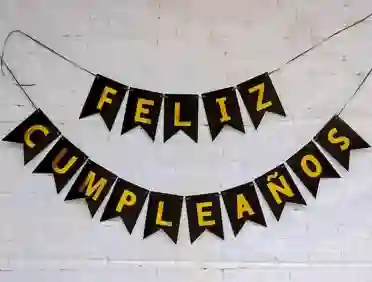 Guirnalda Letrero De Banderines Feliz Cumpleaños Colores Metalizados