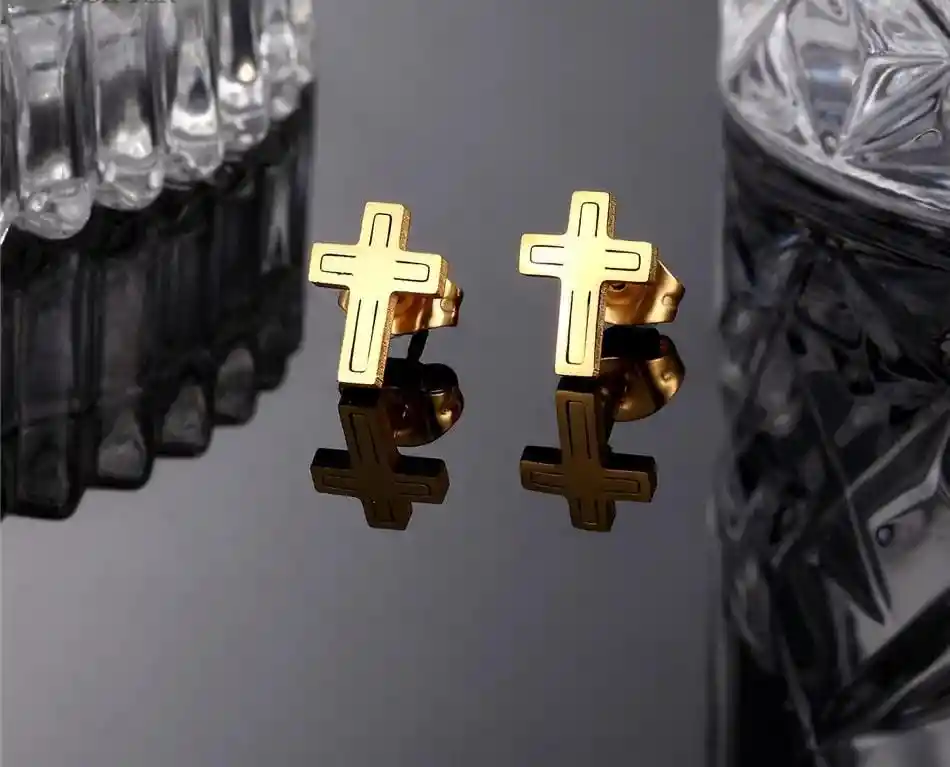 Aretes En Acero Diseño Cruz Labrada Mini