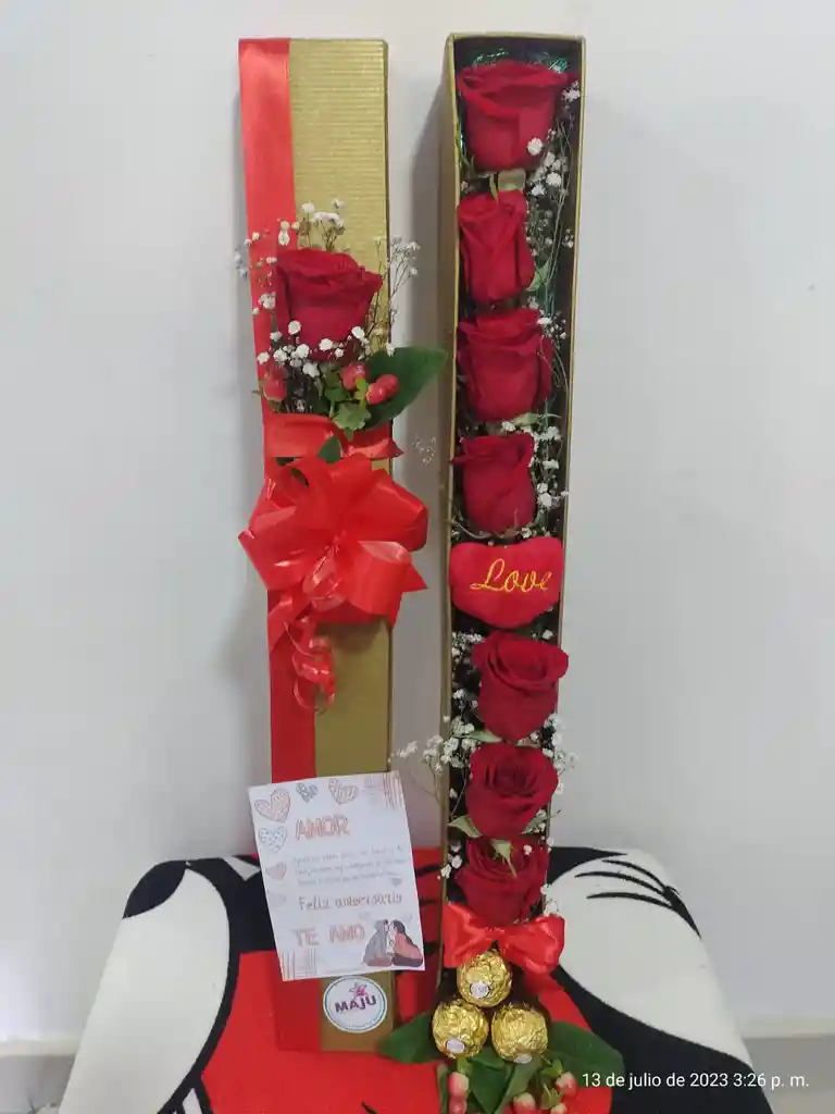 Fina Lineal De Rosas