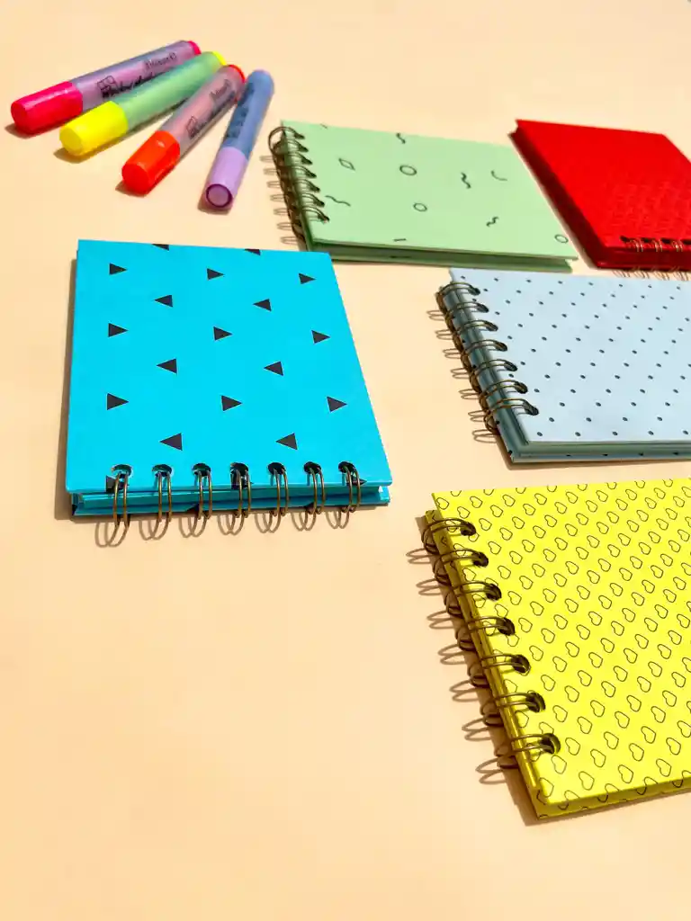 Mini Cuaderno Colores