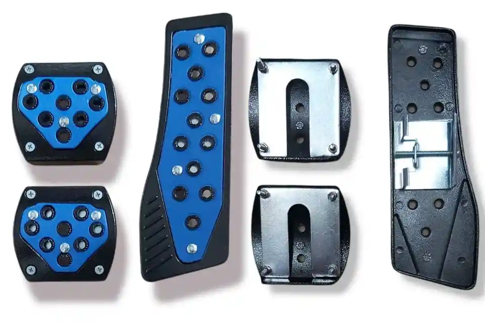 Pedales Antideslizantes Metálicos Lujo Tuning Carro Camion